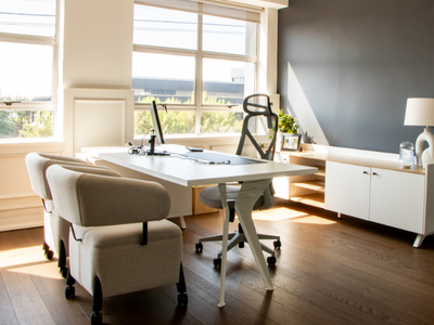 Rocket Meeting Room Chair